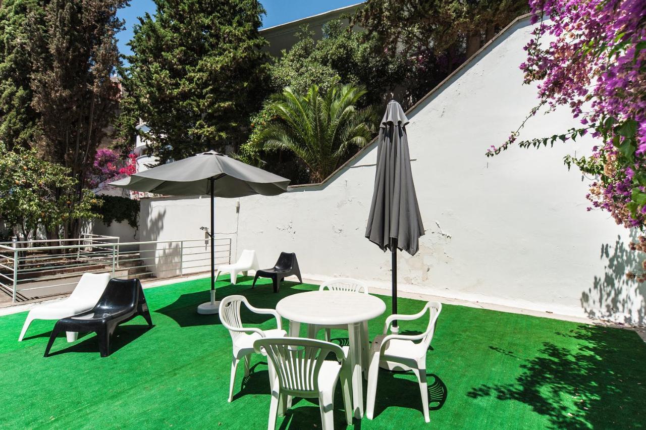 Casa Vilaro Park Guell Барселона Екстериор снимка